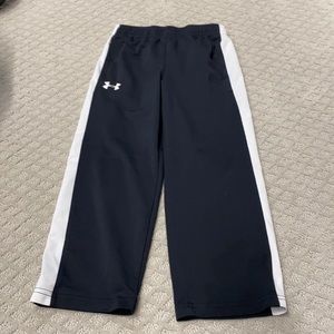 Under Armor size 5 boys track pants